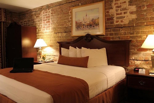Best Western Plus St. Christopher Hotel room 2